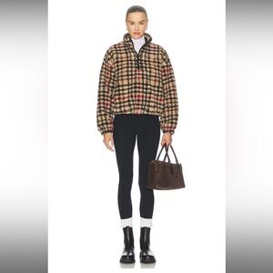 Beach Riot Leona Sherpa